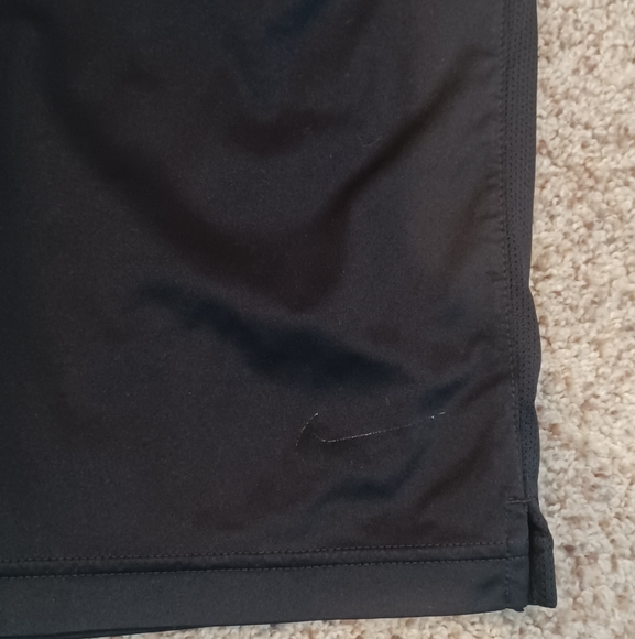 2 Pairs Nike Shorts - Picture 3 of 3